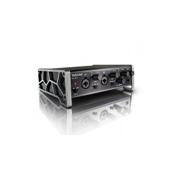 Аудиоинтерфейс Tascam US-2x2